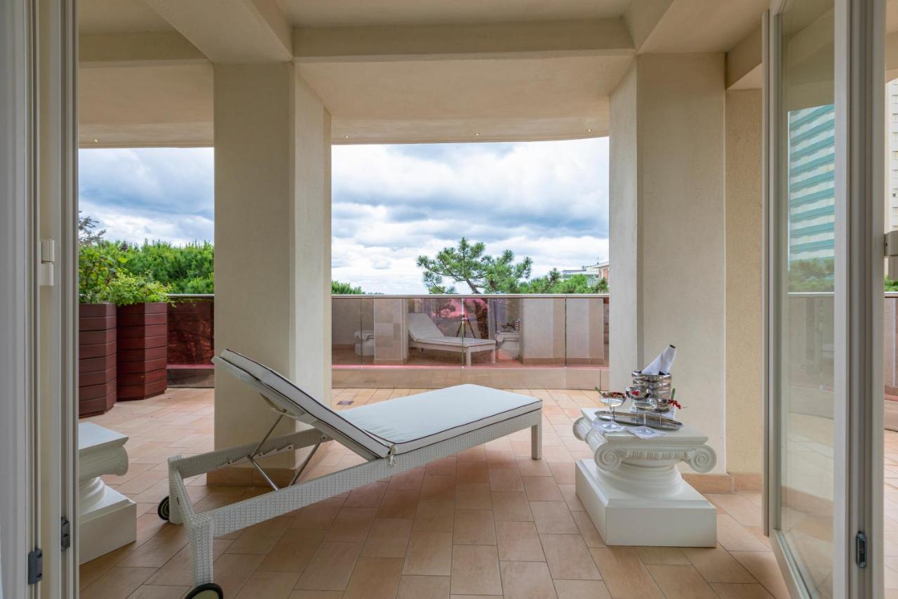 Boutique Hotel Paradiso Bovelacci มิลาโน แมริตทิมา ภายนอก รูปภาพ
